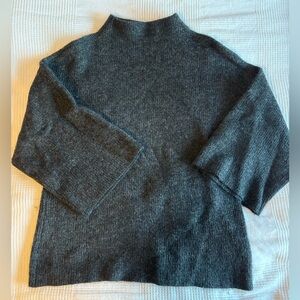 Gray oversize wool Sweater